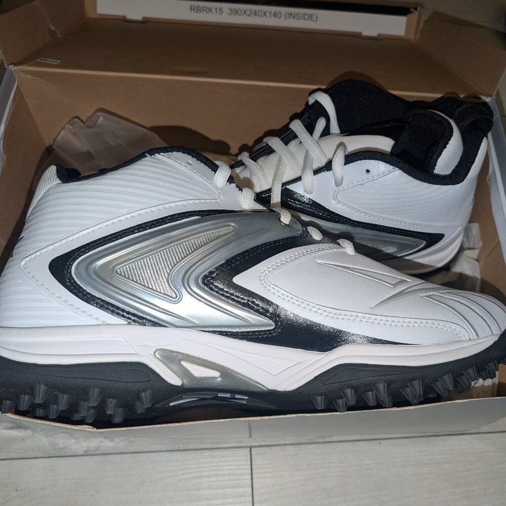 NEW Reebok Equipment NFL Pro Ferocious AT‎ Football Cleats Mens Size 13.5